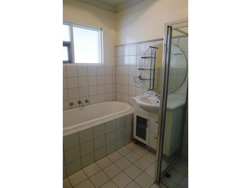 16 Old Honeypot Road, Port Noarlunga SA 5167