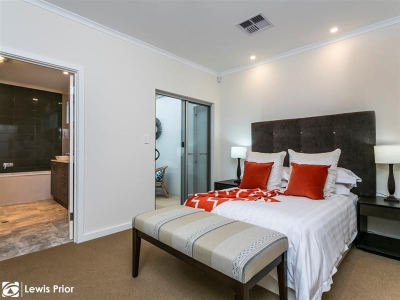 4a Melbourne Street, Sturt SA 5047