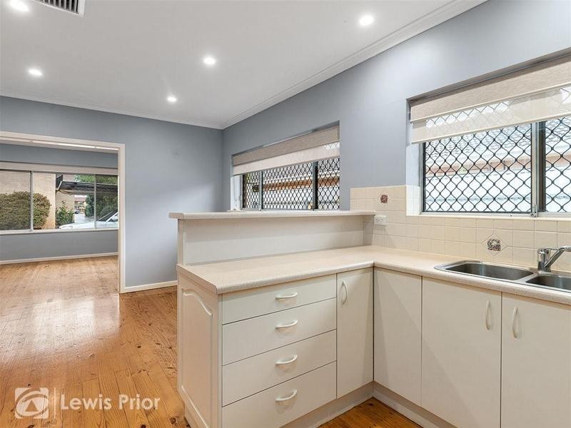 8/11 Crozier Terrace, Oaklands Park SA 5046