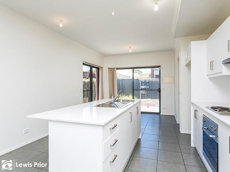 7 Albany Crescent, Oaklands Park SA 5046