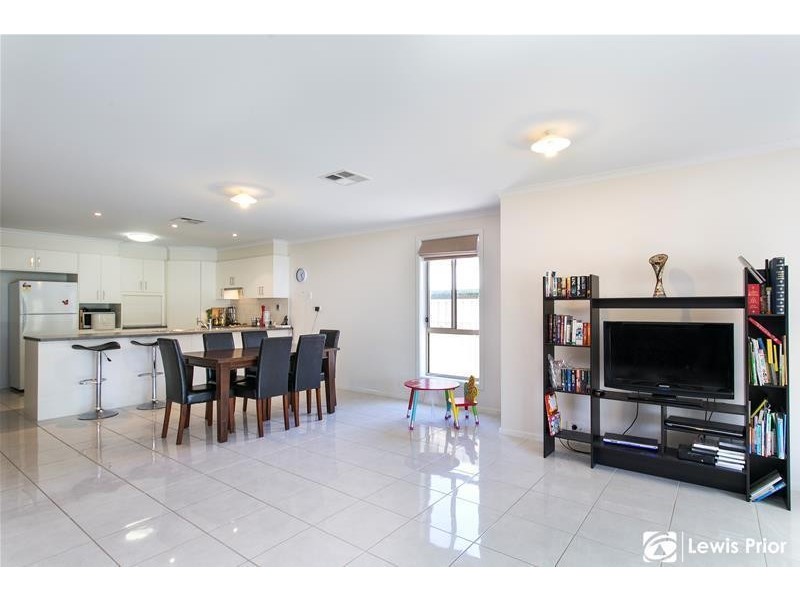 41 Sutton Avenue, Seacombe Gardens SA 5047