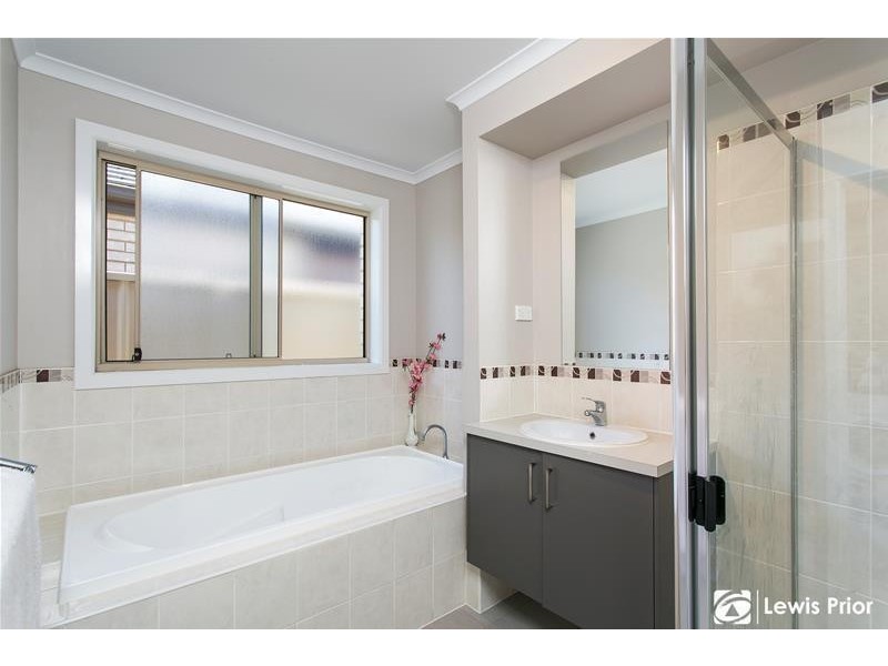 41 Sutton Avenue, Seacombe Gardens SA 5047