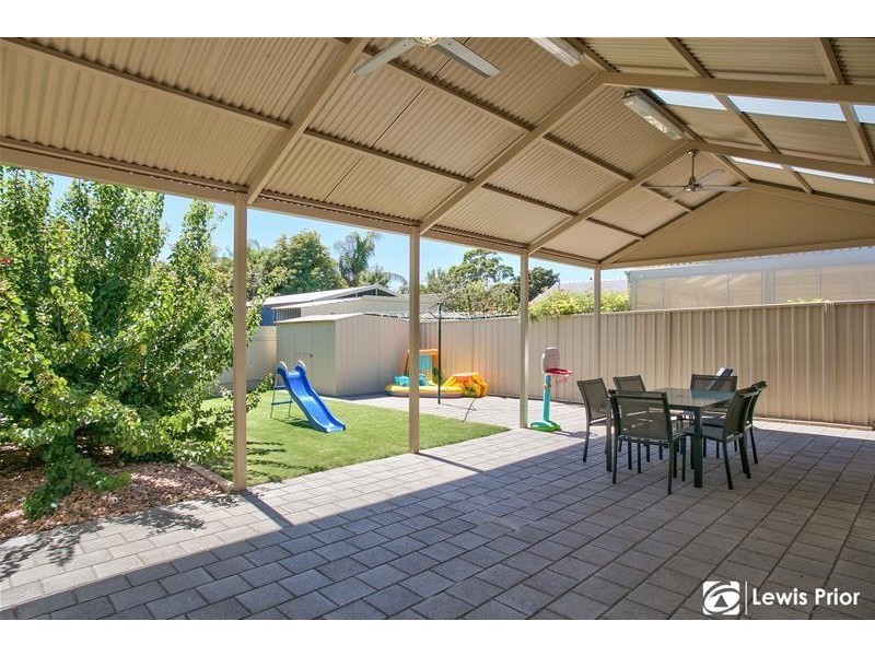 41 Sutton Avenue, Seacombe Gardens SA 5047