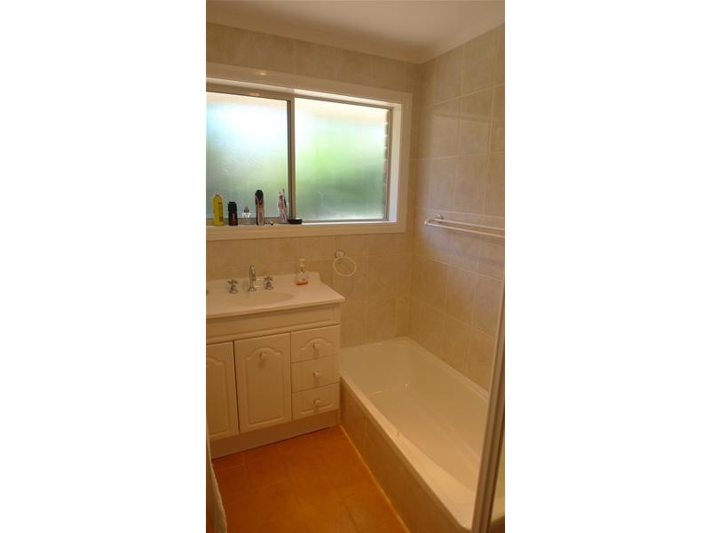 146 Black Road, Flagstaff Hill SA 5159