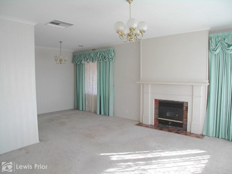 20 Aaron Avenue, Darlington SA 5047