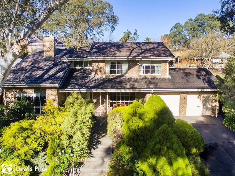 9 The Parkway, Aberfoyle Park SA 5159