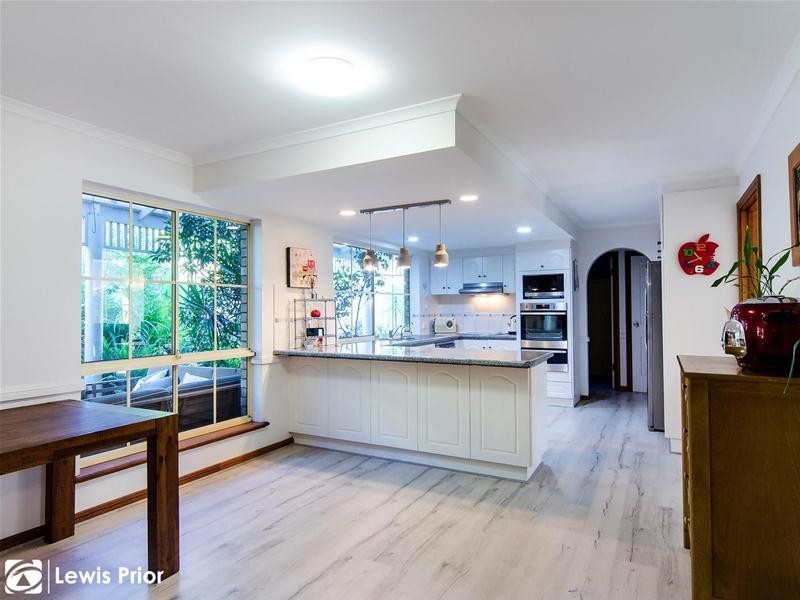 9 The Parkway, Aberfoyle Park SA 5159