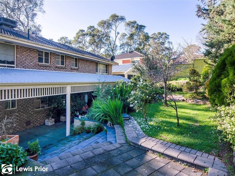 9 The Parkway, Aberfoyle Park SA 5159