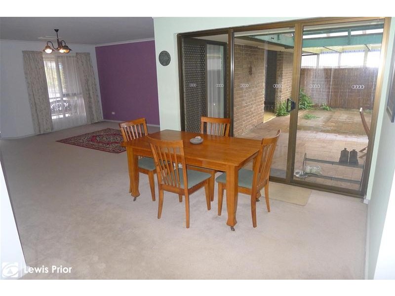 8 Jupiter Street, Hallett Cove SA 5158