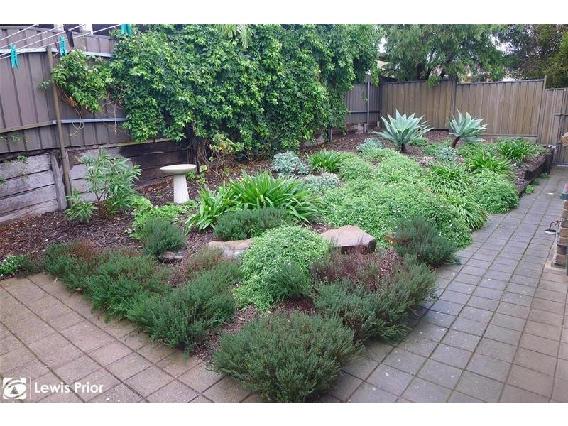 8 Jupiter Street, Hallett Cove SA 5158