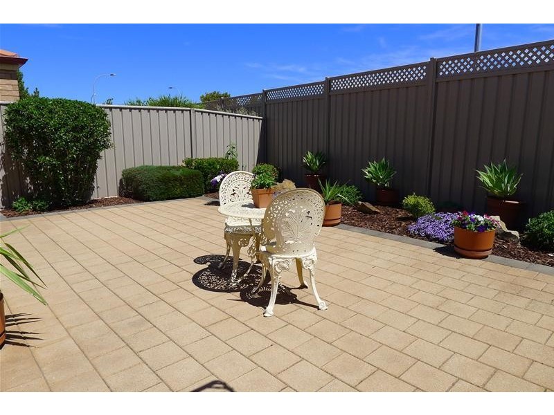 19/1 Island Way, Seaford SA 5169