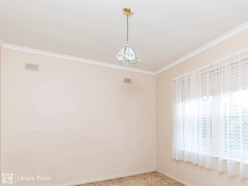 16 Oak Avenue, Clovelly Park SA 5042