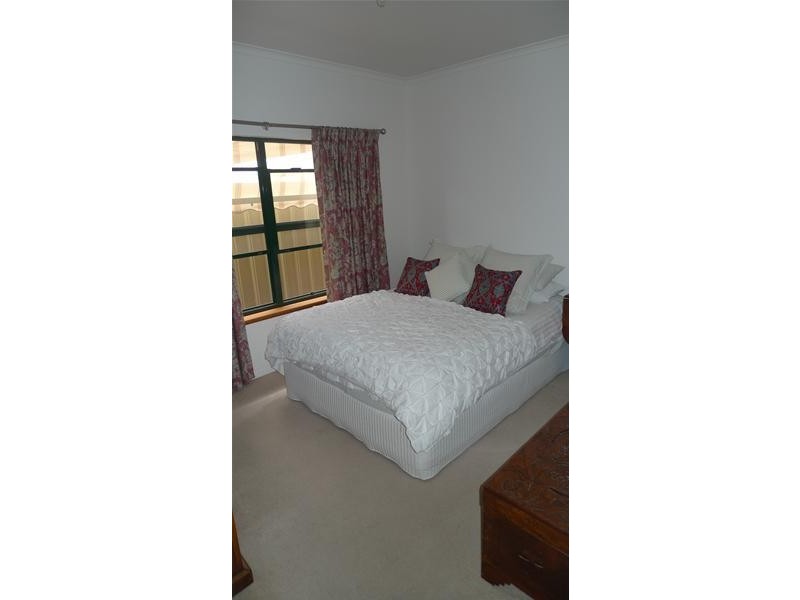 72A Pildappa Avenue, Park Holme SA 5043