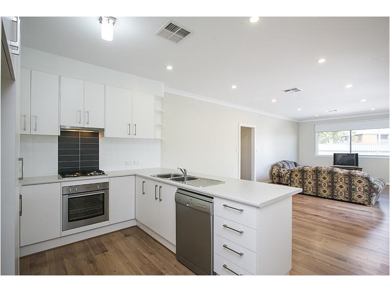 36 Third Avenue, Ascot Park SA 5043