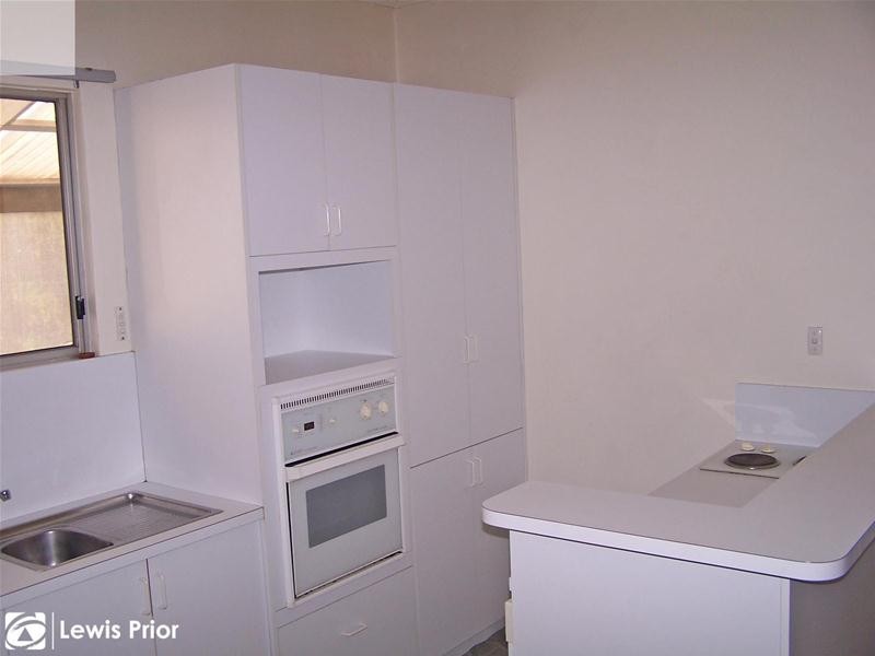 8 Crown Street, Dover Gardens SA 5048