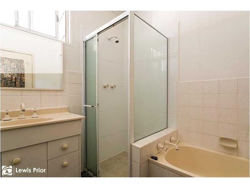 8 Crown Street, Dover Gardens SA 5048