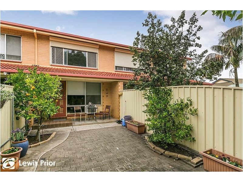 10/2 Evans Crescent, Oaklands Park SA 5046
