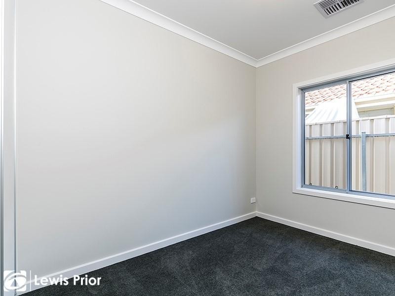 17 Shearer Avenue, Seacombe Gardens SA 5047