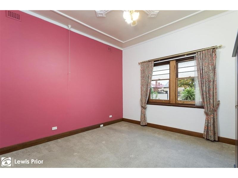 18 Kalyan Road, Glandore SA 5037