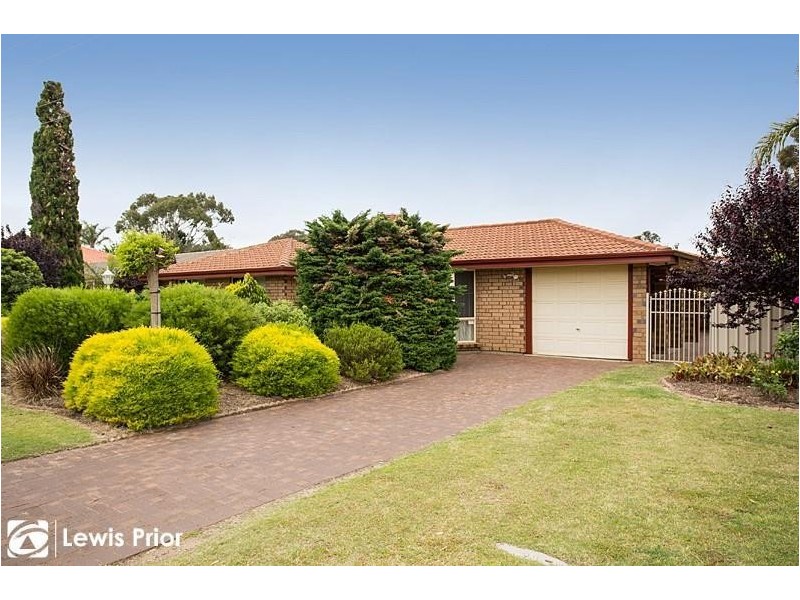 1 Glenhuntly Drive, Flagstaff Hill SA 5159