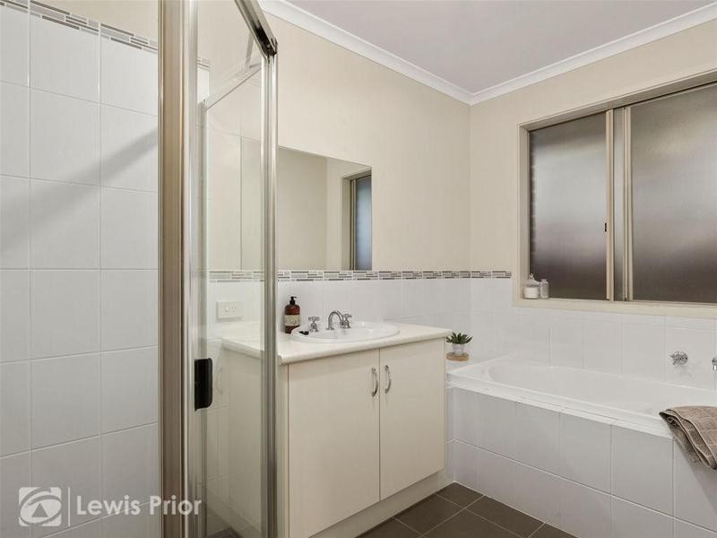 48 Perry Road, Huntfield Heights SA 5163