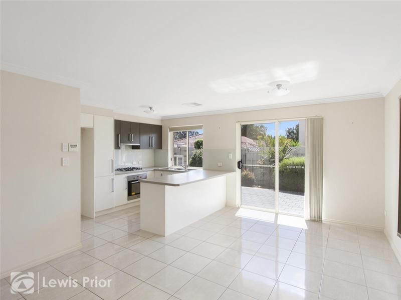 5B Vardon Street, Seacombe Gardens SA 5047