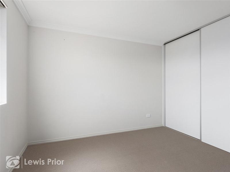 5B Vardon Street, Seacombe Gardens SA 5047