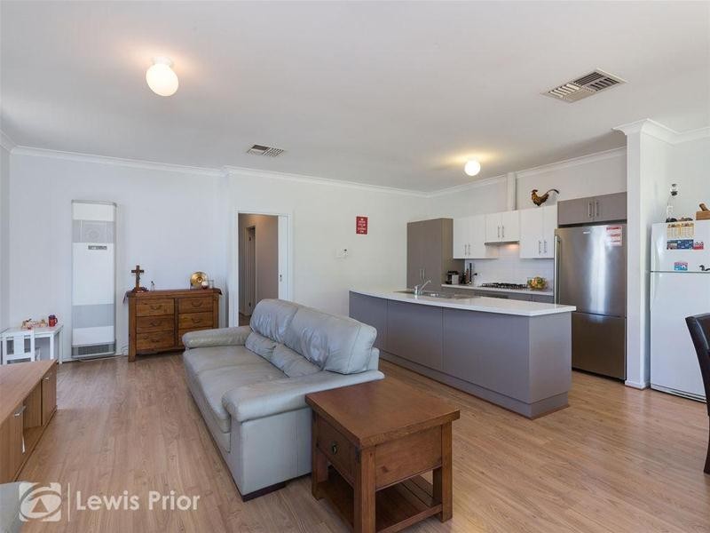 5 Harbrow Grove, Seacombe Gardens SA 5047