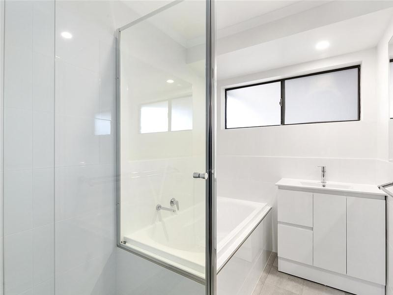 19 Falcon Avenue, Hallett Cove SA 5158