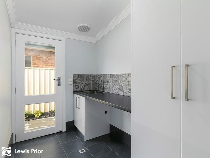 19 Nilpena Avenue, Park Holme SA 5043