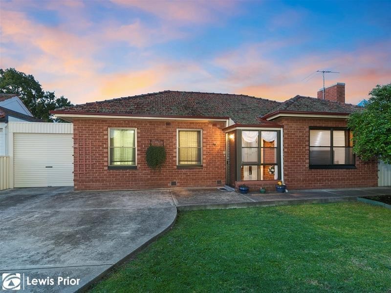 39 Coolah Terrace, Marion SA 5043