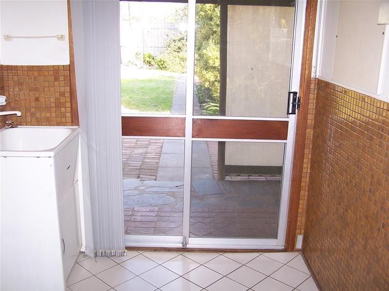 8 Crown Street, Dover Gardens SA 5048