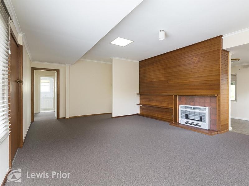 33 Alderman Avenue, Seacombe Gardens SA 5047