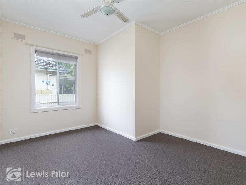 33 Alderman Avenue, Seacombe Gardens SA 5047