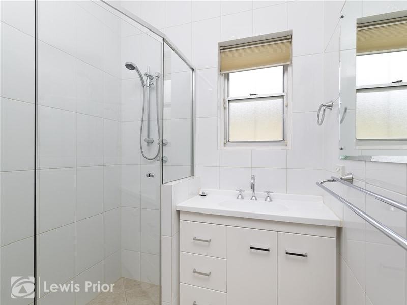 33 Alderman Avenue, Seacombe Gardens SA 5047