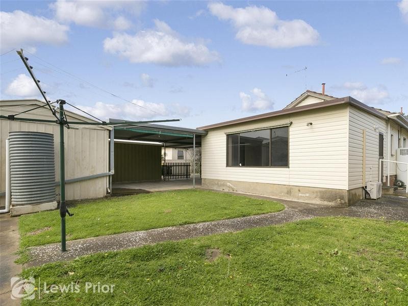 33 Alderman Avenue, Seacombe Gardens SA 5047