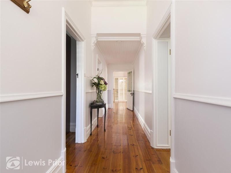 9 Mersey Street, Glandore SA 5037