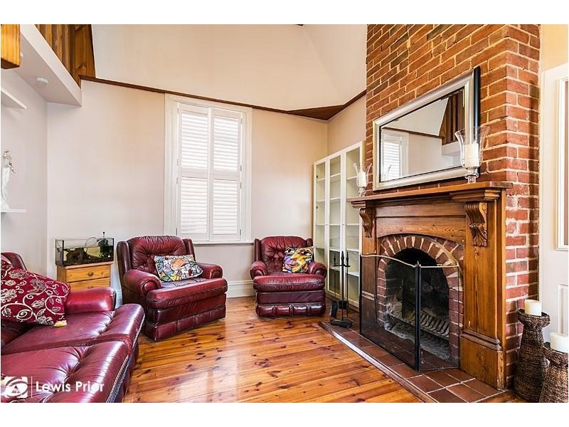 9 Mersey Street, Glandore SA 5037