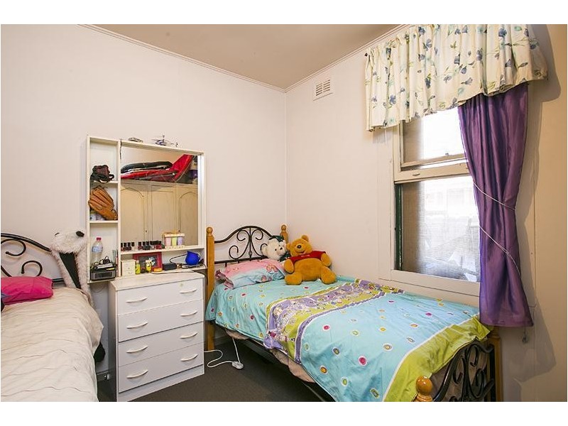 1 Brolga Place, Sturt SA 5047