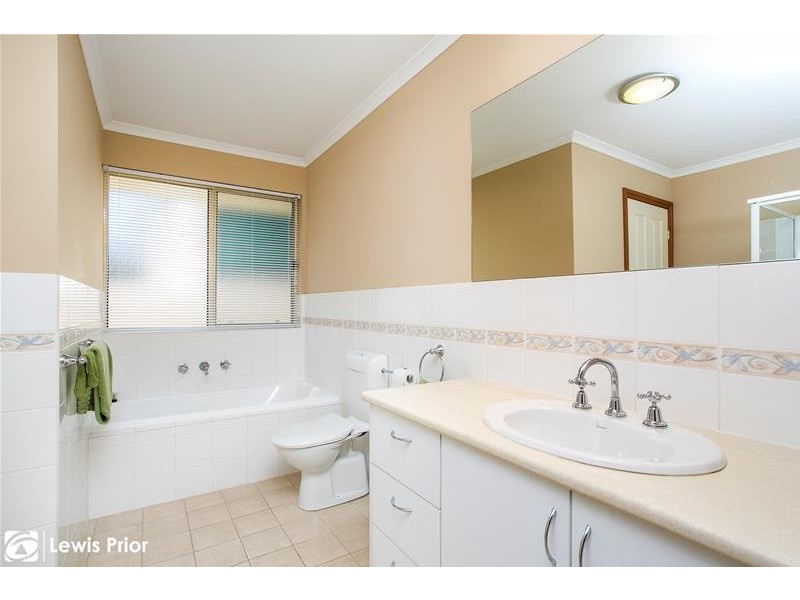 16a Melbourne Street, Sturt SA 5047