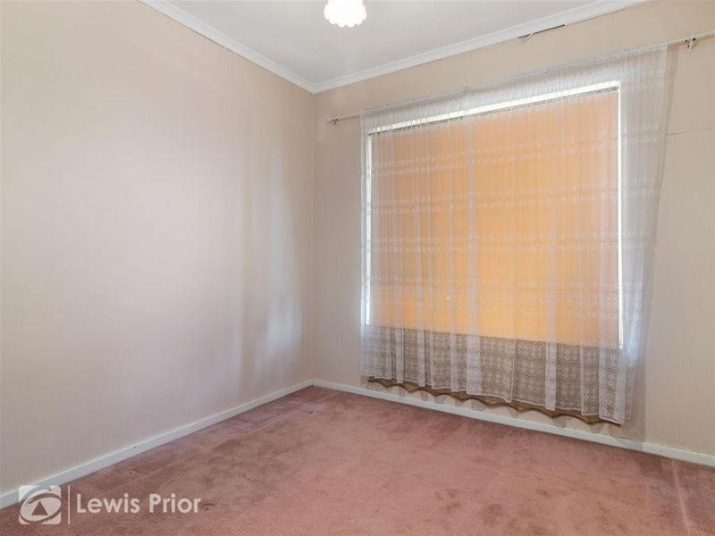 1 Parkmore Avenue, Sturt SA 5047