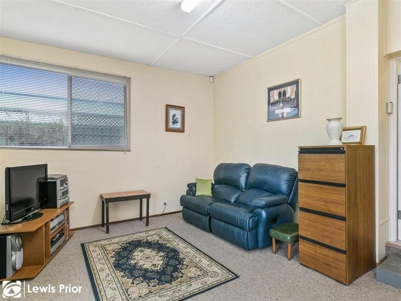 36 Sampson Road, Mitchell Park SA 5043