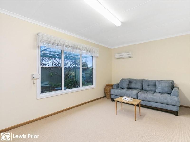 36 Sampson Road, Mitchell Park SA 5043