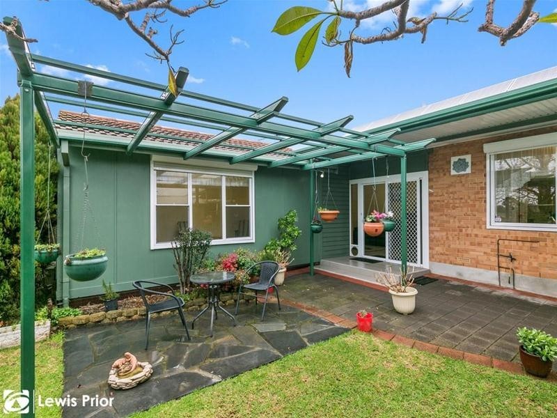36 Sampson Road, Mitchell Park SA 5043
