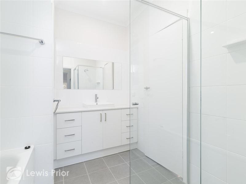 2/28 Nile Street, Glenelg SA 5045