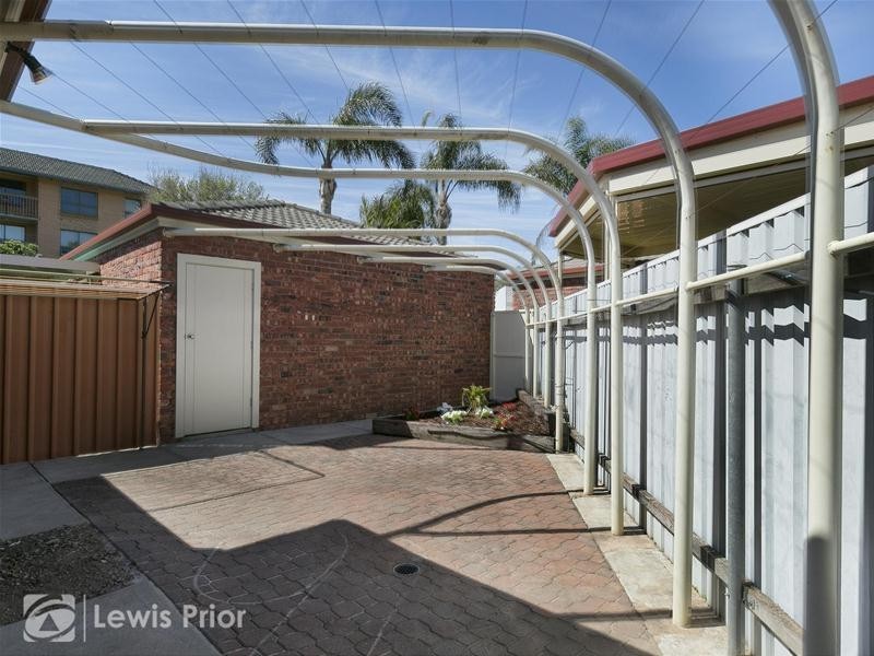 2/28 Nile Street, Glenelg SA 5045