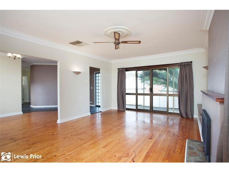 16 Old Honeypot Road, Port Noarlunga SA 5167