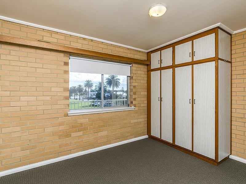 8/32 Tod Street, Glenelg North SA 5045