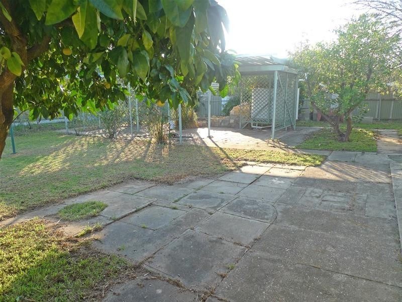 7 Bradman Street, Sturt SA 5047