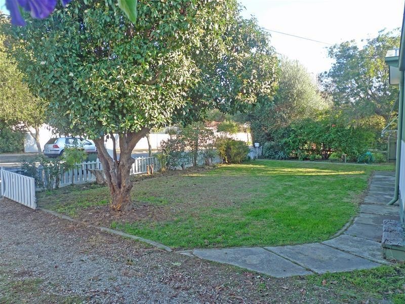 7 Bradman Street, Sturt SA 5047